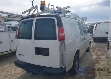 2017 Chevrolet Express 2500 Work Van from USA, damaged, VIN 1GCWGAFF2H1249039